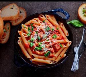 Red Sauce Pasta 
