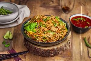 Chicken singapuri noodles