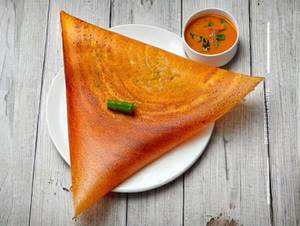 Butter onion rava masala dosa
