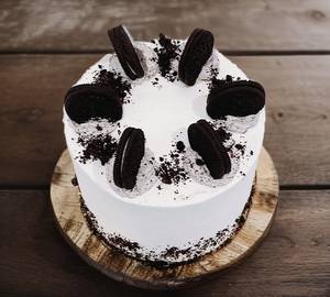 Oreo Garnish Vanilla Cake [500g]