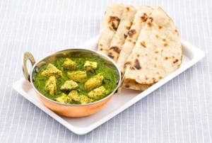 Half Palak Paneer+ 4 Tandoori Roti+ Pickle+ Salad