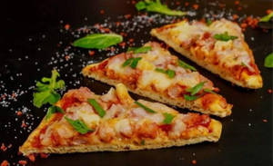 Pizza Roti With Dip