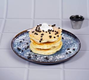 Peanut Butter Pancakes With Chocolate Crumble