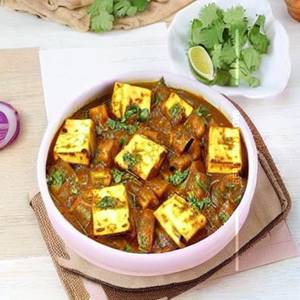 Matar Paneer