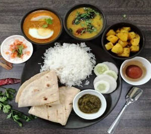 Egg Curry With Jeera Aloo Meal