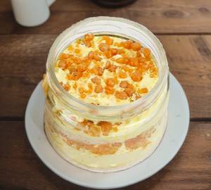 Butterscotch jar cake
