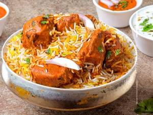 Butter chicken biryani