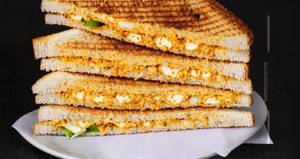 Paneer Makhani Sandwich