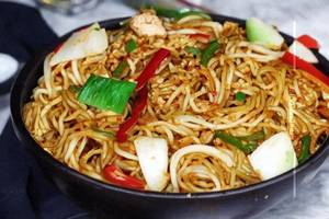 Chili Garlic Noodles  Chicken H