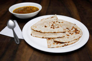 Gobhi Naan + Gravy