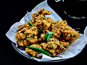 Mix pakoda