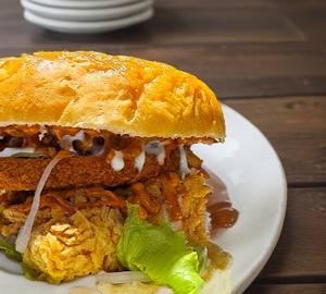 Super Tower Veg Burger