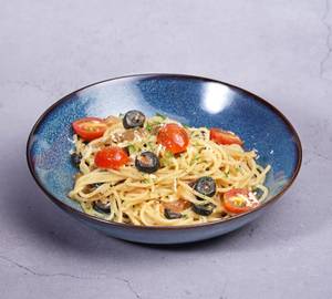 Caramelised Garlic And Onion Spaghetti