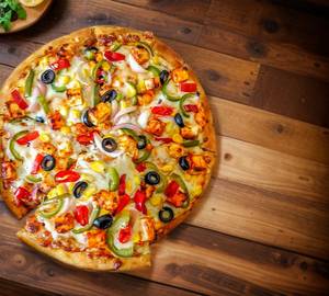Fiery Paneer Pizza