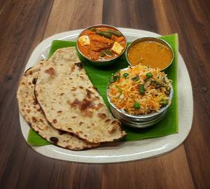 Butter Kulcha + Veg Pulav combo
