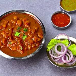 Dal Kolhapuri