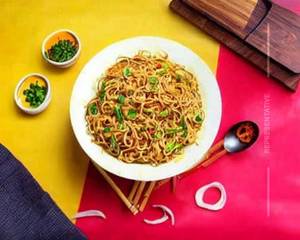 Chicken Hakka Noodles 