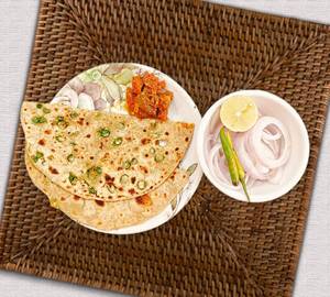 Tawa Green Chilli Paratha with mix pickli