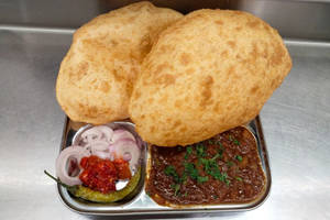 Poori Chole Harabhara