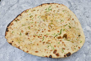 Aloo Pyaz Kulcha