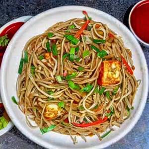 Paneer Chopper Noodles 