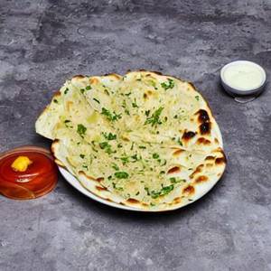 Cheese Garlic Naan
