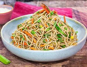 Veg. Hakka Noodles