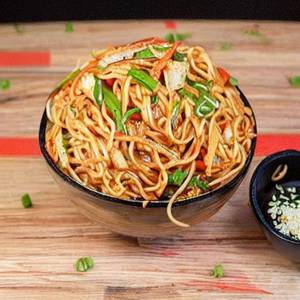 Veg Burnt Chilli Garlic Noodles