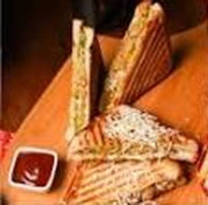 Red Chilli Masala Mayonnaise Grilled Sandwich