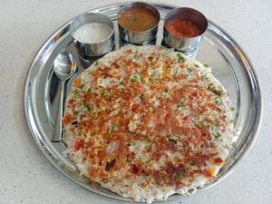 Mix Veg Uttapam