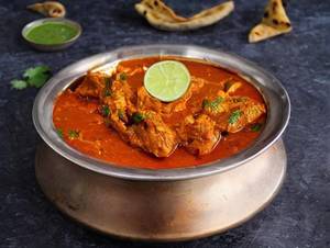 Chicken Malwani Handi [ Half]