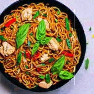 Spicy Basil Chicken Noodles 