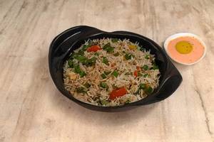 Veg Burnt Garlic Fried Rice