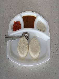 Idli Sambar (2 Pieces)