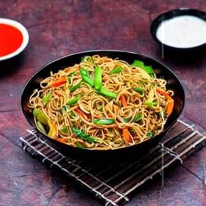 Veg Hakka Noodles 