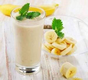 Banana lassi