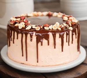 Chocolate Hazelnut Cream Cake