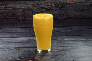 Kesar Pista Thick Shake