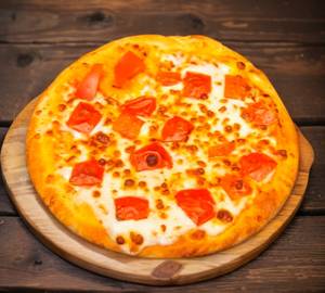Tomato pizza