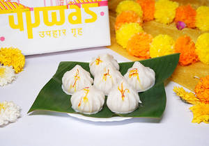 Ukadiche Modak (6 Pcs)