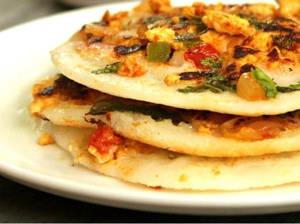 Paneer Uttapam 