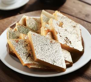 Kaju Katli