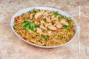 Schezwan noodles [chicken]