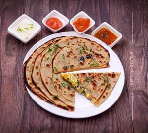 Garlic N Cheese Paratha