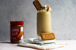 Lotus Biscoff Shake