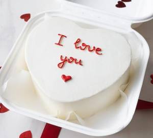 Love Non Heart Shape Bento Chocolate  Cake