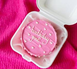 Classic Pineapple Bento Cake