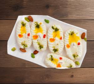 White Cham Cham Malai