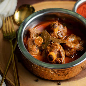 Mutton Rogan Josh [3 Pieces]