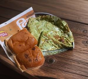 Omlet  ( 2 egg+ 2 paav)